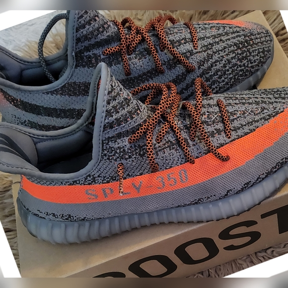 Adidas YEEZY Boost 350 V2 BELUGA Size 12.5 RARE SIZE EUC